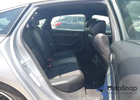 2021 Honda Accord Sport z USA, uszkodzony, nr VIN 1HGCV1F34MA065537